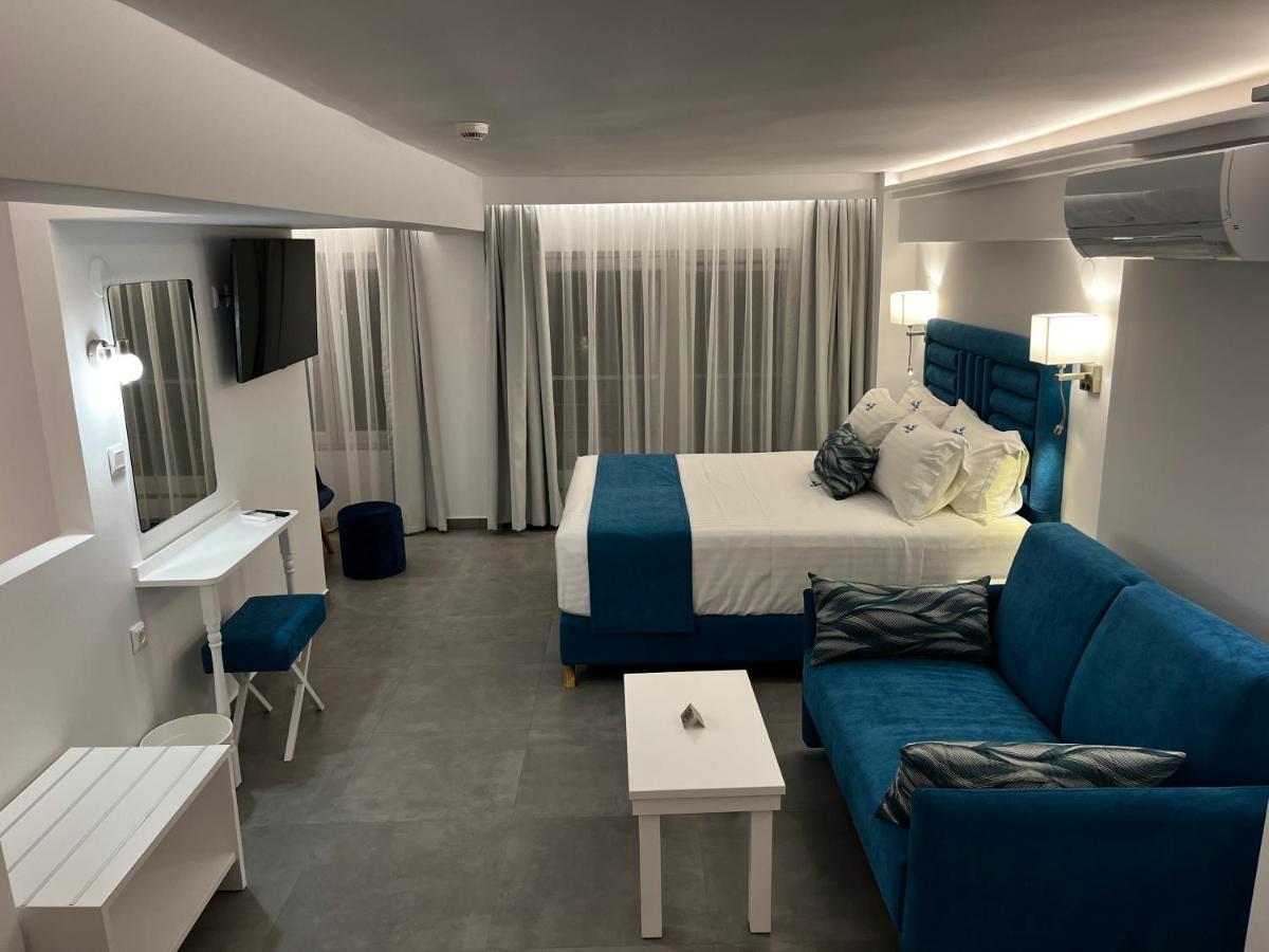 Ocean Blue Suites Ierissos Exterior photo