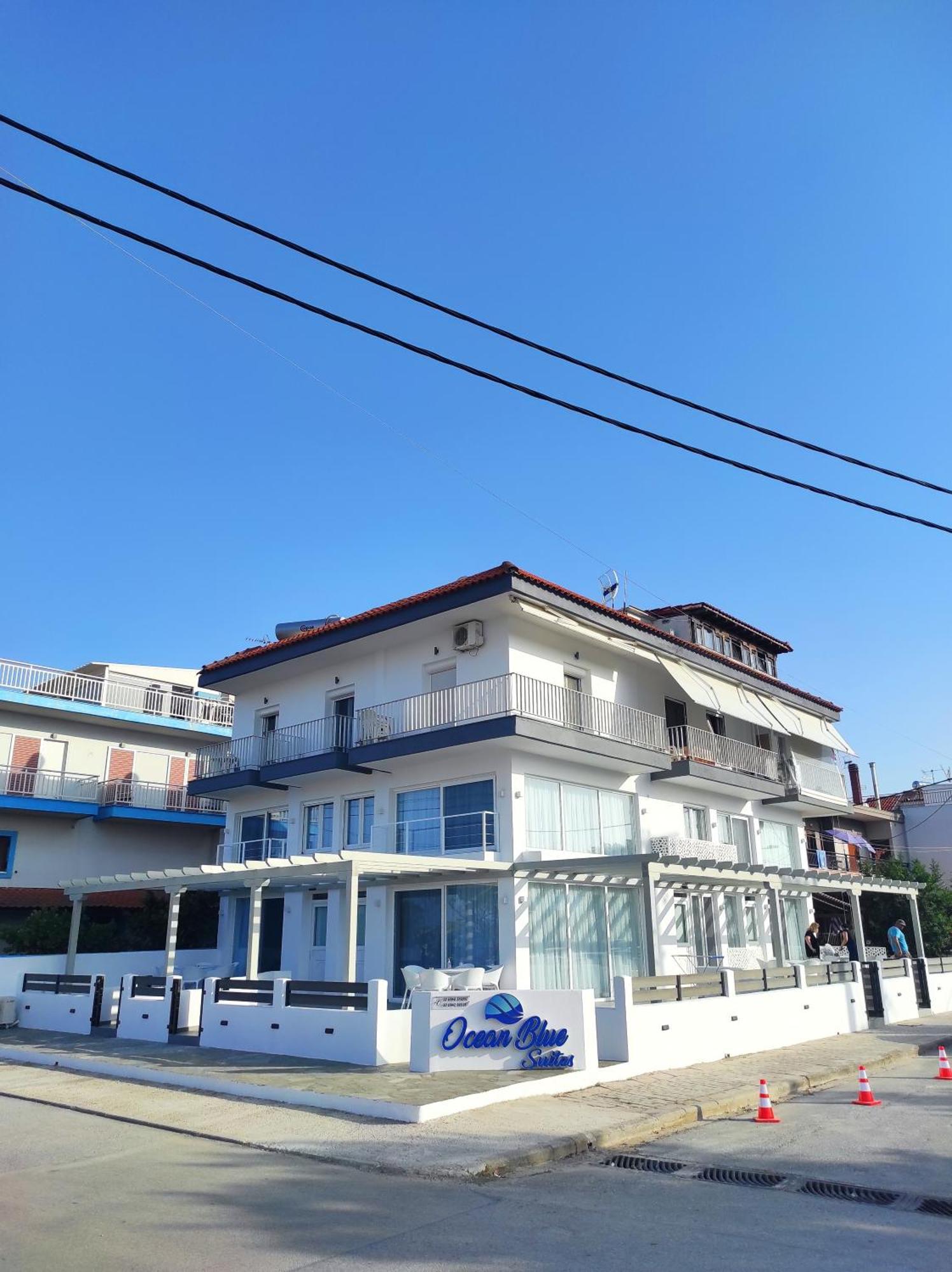 Ocean Blue Suites Ierissos Exterior photo